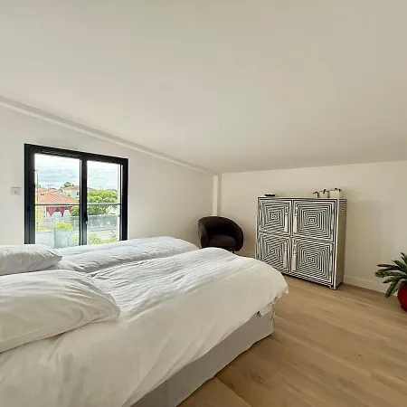 Duplex Parking Proche Arcachon *