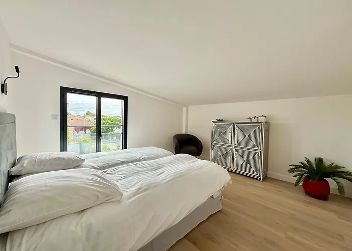 Duplex Parking Proche Arcachon *